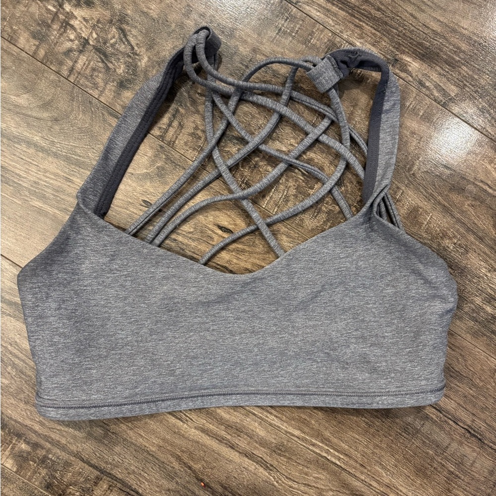 LULULEMON Gray Sports Bra size 4